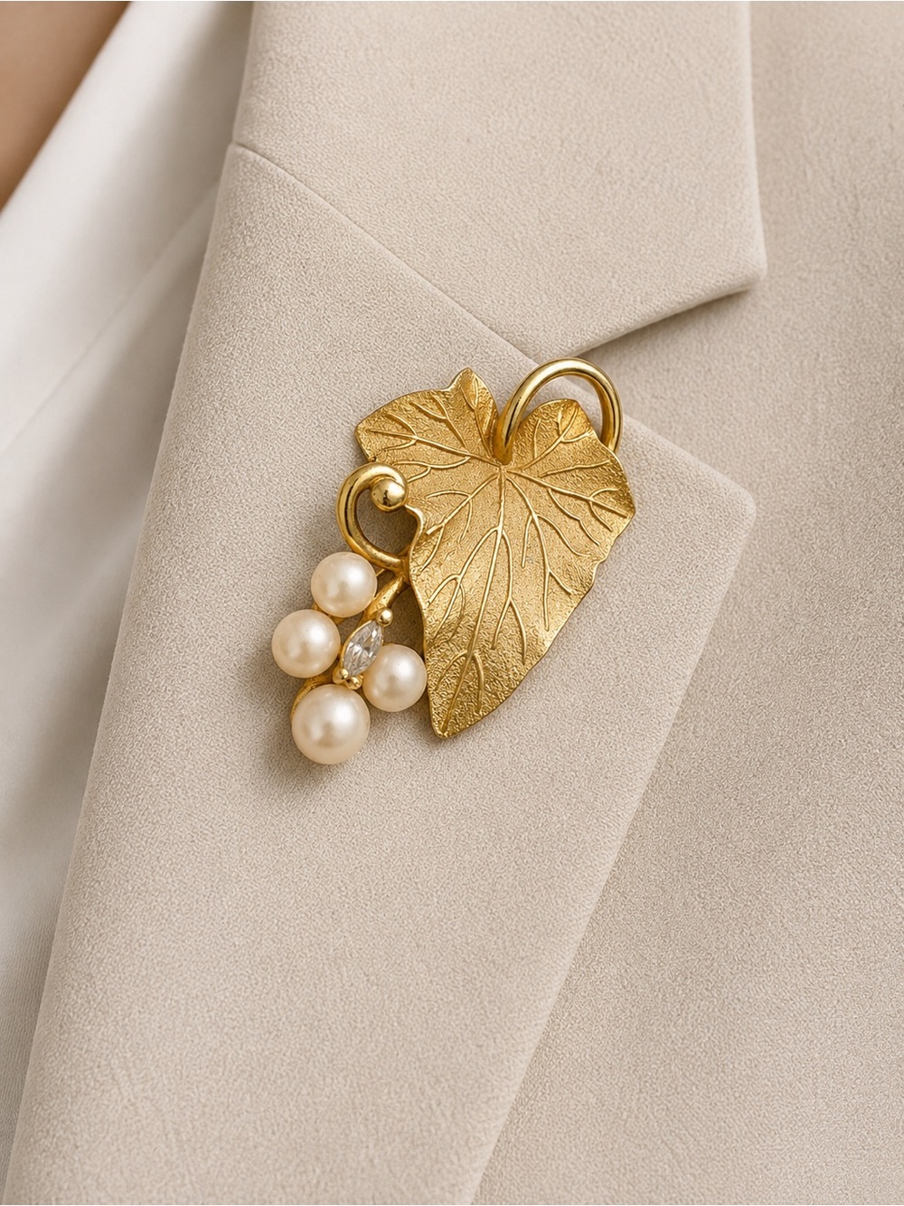Gold Leaf and Pearl Cluster Brooch - Women’s Fashion Pin